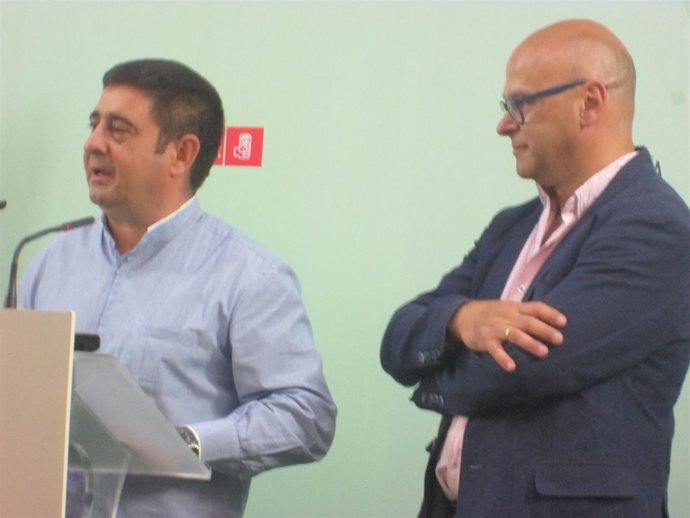 Francisco Reyes junto a Manuel Fernández
