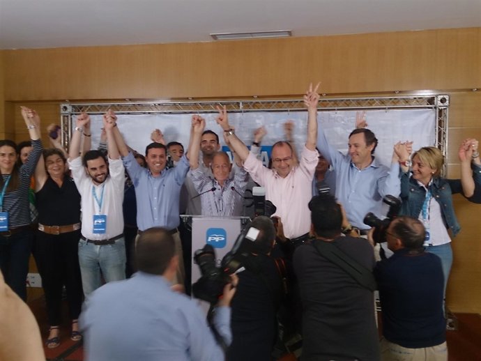 El PP de Almería celebra la victoria