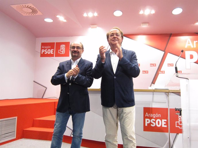 Lambán y Pérez Anadón esta noche en la sede del PSOE