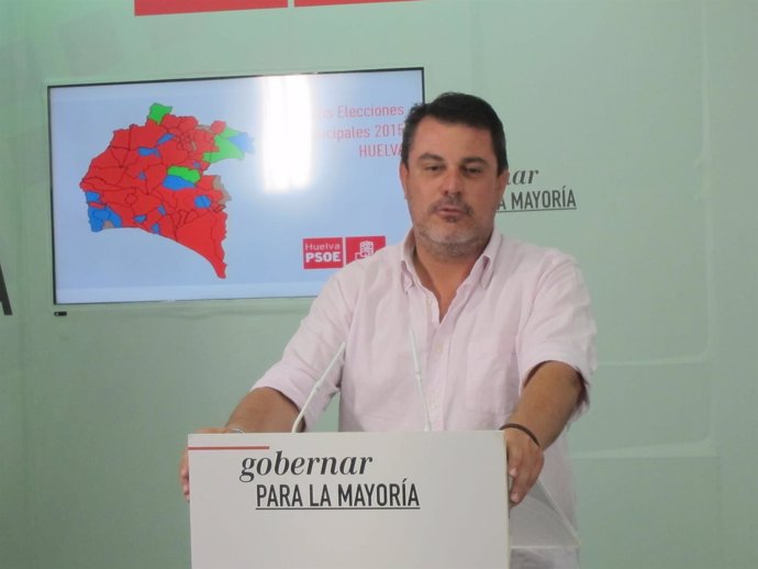 El coordinador de campaña del PSOE de Huelva, Jesús Ferrera. 