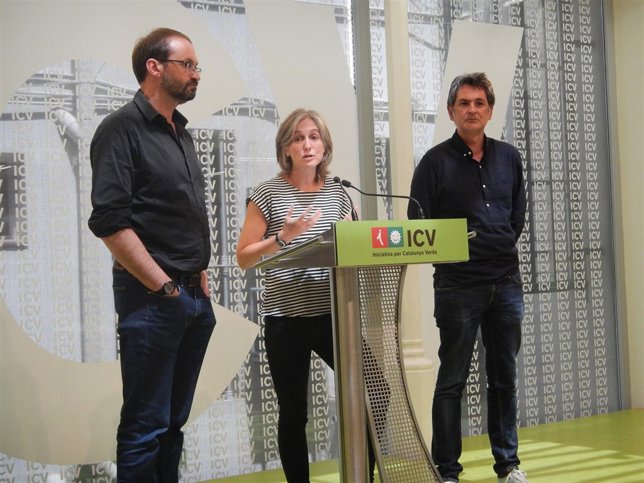  Joan Herrera Y Dolors Camats Con Klluís Moreno (ICV)