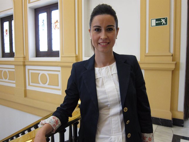 La nueva alcaldesa de Ejea, Teresa Ladrero, en las instalaciones de la DPZ