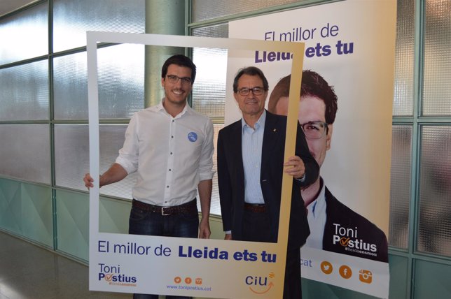 Toni Postius y Artur Mas en un acto de campaña