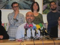 Podemos no entiende "la euforia" de Page