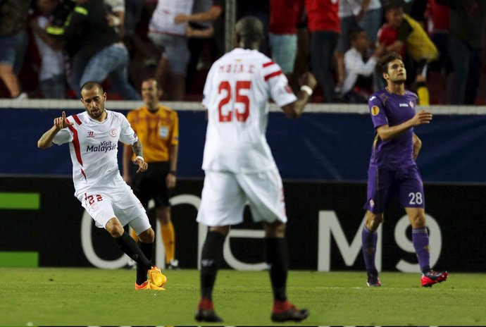 Aleix Vidal celebra el doblete ante la Fiorentina