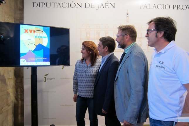 Presentación de la XVI edición del FIA El Yelmo. 