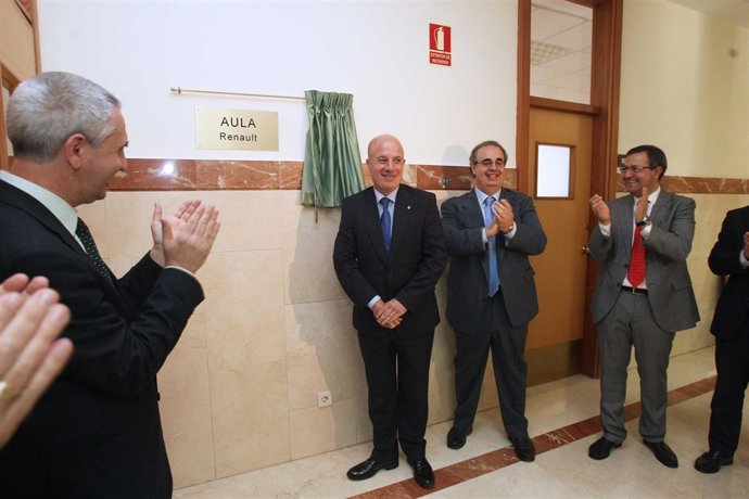 Inauguración del 'Aula Renault' 