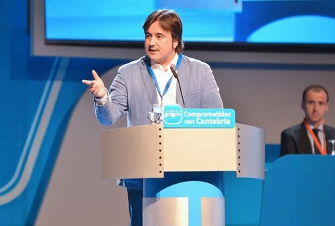 Movellán en el congreso regional de los 'populares'
