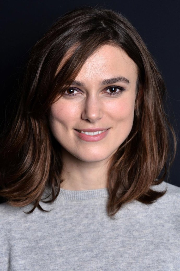 LOS ANGELES, CA - DECEMBER 06:  Actress Keira Knightley attends TheWrap's Awards