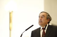 Rosell dice a los nuevos gobiernos municipales y autonómicos que "una cosa son las campañas y otra gestionar"