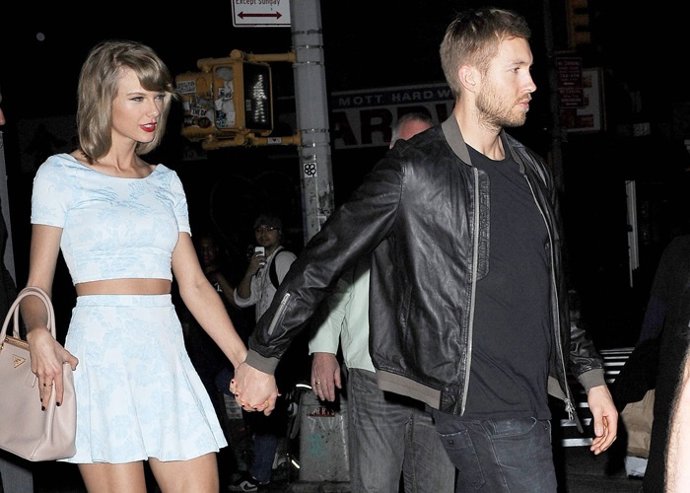 Taylor Swift Calvin Harris pasean de la mano 