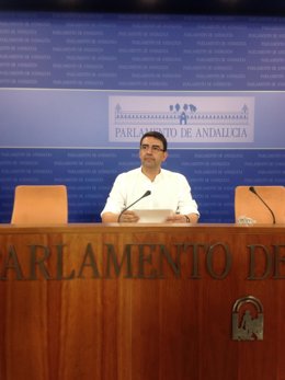 Mario Jiménez este miércoles en rueda de prensa