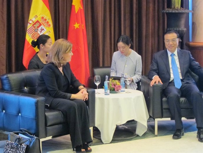 Soraya Sáenz de Santamaría y Li Keqiang