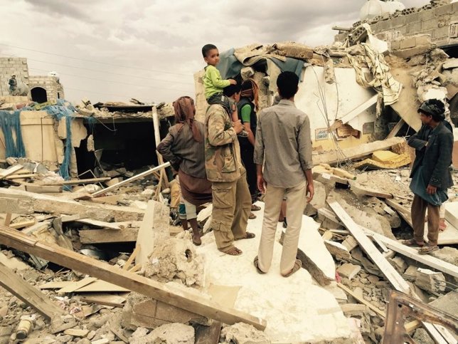 Bombardeo en Bab al Shab, en Saná, que dejó 17 muertos el 1 de mayo