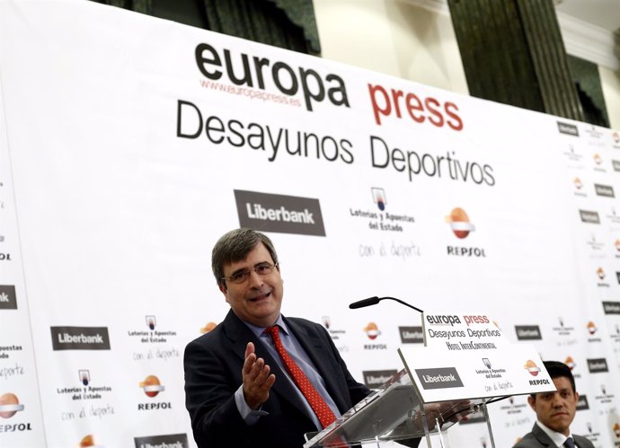 Miguel Cardenal en los Desayunos Deportivos de Europa Press