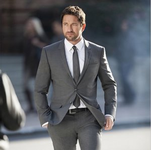 Hombres con traje y corbata Clearance