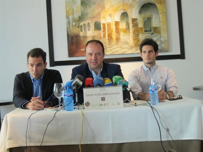 Cayetano Polo, Antonio Ibarra y Víctor Peguero, concejales electo de C's Cáceres