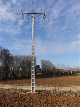 Nuevos postes en Fornells de la Selva (Girona)