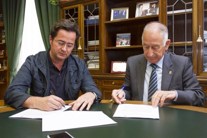 Góngora y Amat firman el convenio