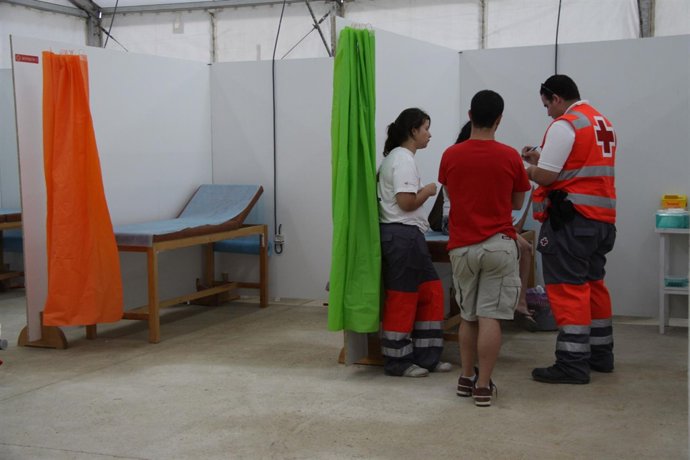 Atención de Cruz Roja en la feria