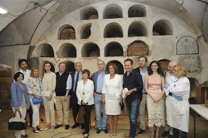 Botella en el convento de las trinitarias     