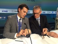 Rivera se reunirá con Rajoy y con Sánchez y con Iglesias si se lo pide