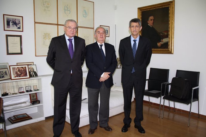 Firma acuerdo Unicaja, Fundación Ortega y Gasset-Gregorio Marañón y Banco Ceiss.