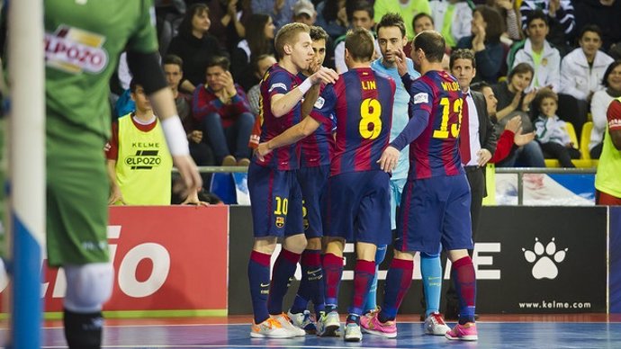 El Barça no falla ante ElPozo Murcia en el Palau