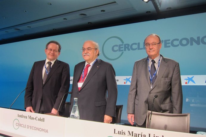 Vítor Constâncio, Andreu Mas-Colell y Luis María Linde