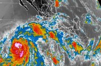 Tormenta 'Andrés' evoluciona a huracán en México, que extrema precauciones