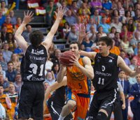 Quino Colom mantiene vivo al Bilbao Basket