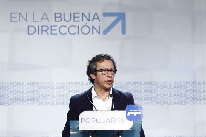 Floriano en la sede del PP