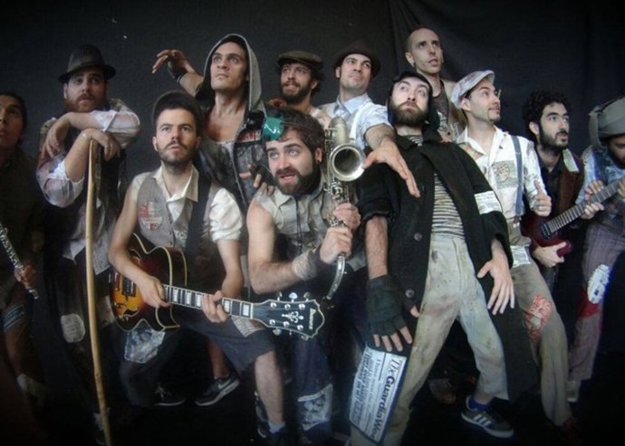 Al Tran Trán y Swingdigentes, espectáculo improvisado impresionará 