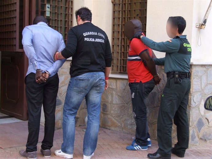 Dos detenidos en la operación 'Cascasa'