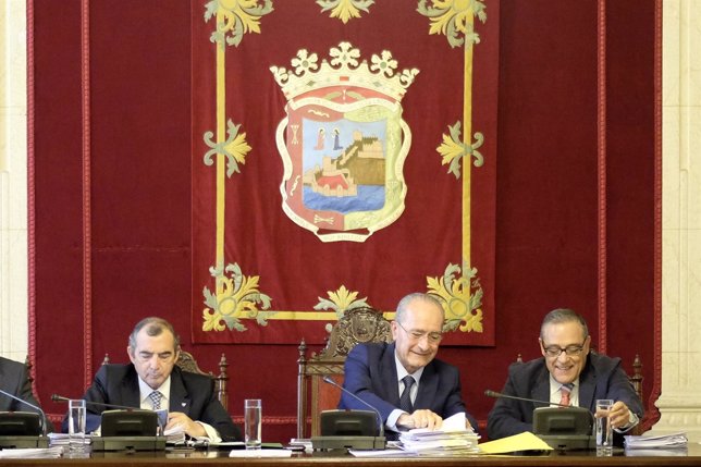 El alcalde de Málaga, Francisco de la Torre, en pleno Ayuntamiento octubre