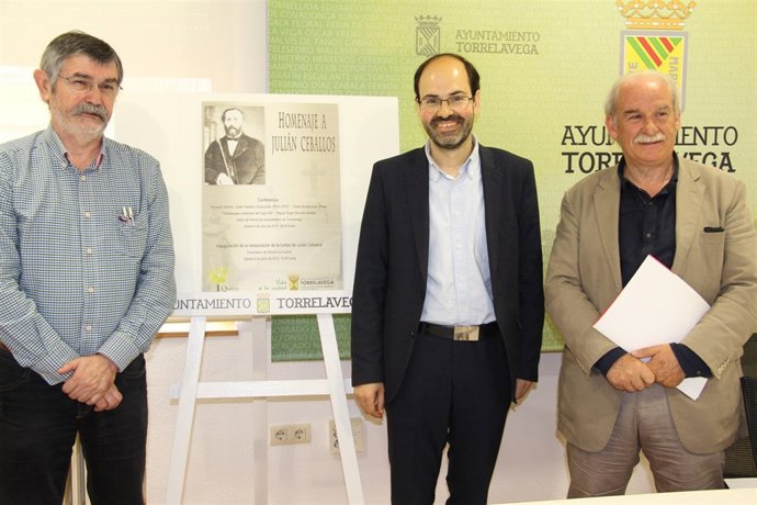 Homenaje al exalcalde Julián Ceballos Campuzano