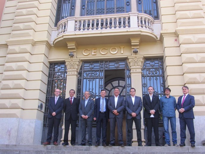 El líder de CiU Terrassa, Miquel Sàmper, en el debate que organizó Cecot