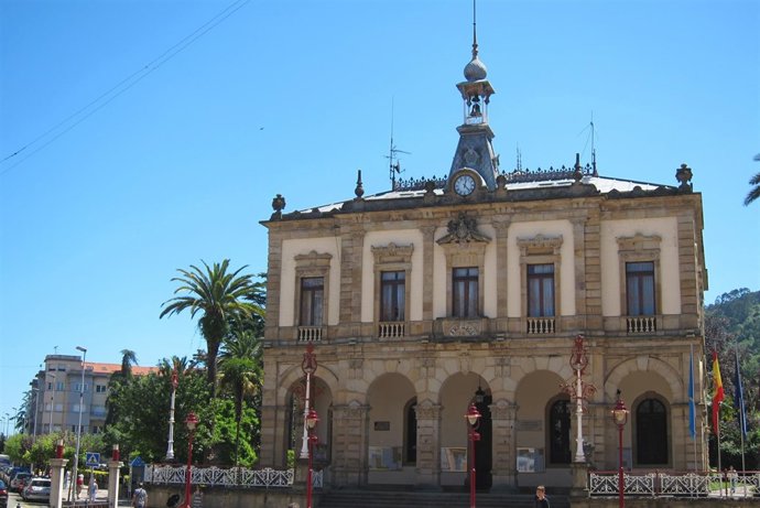 Ayuntamiento De Villaviciosa