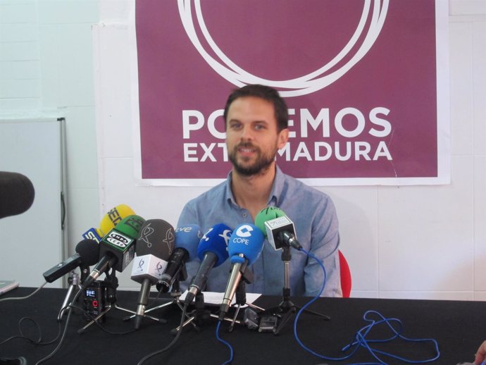 Secretario general de Podemos Extremadura, Álvaro Jaén