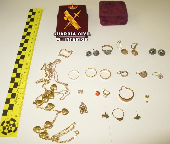 Joyas recuperadas en la operación