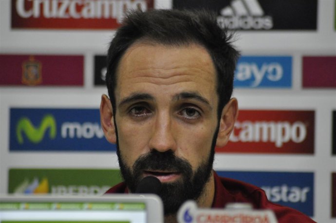 Juanfran Torres en rueda de prensa con la selección