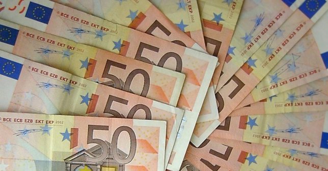 Billetes, dinero, euros, salario, renta