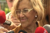 Manuela Carmena recibe un aluvión de ideas y dudas ciudadanas sobre servicios y políticas del Ayuntamiento