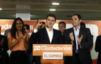 Rivera avisa: Gabilondo necesita el apoyo de Podemos, no solo de Ciudadanos