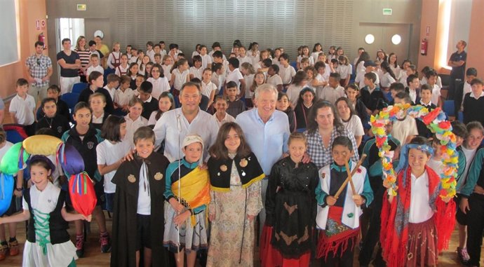 Imagen de la sesión de folclore