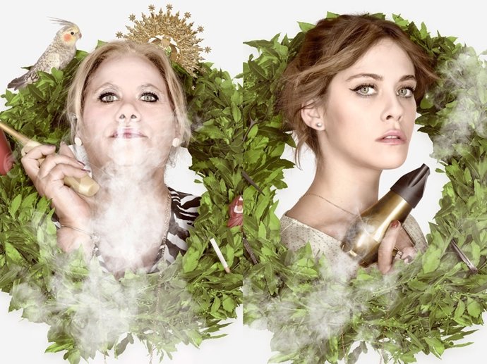 Carteles de Carmina y amén