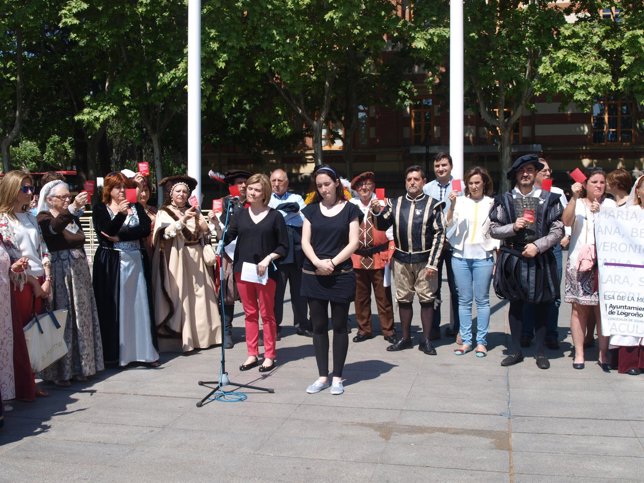 Concentración contra la violencia de género       