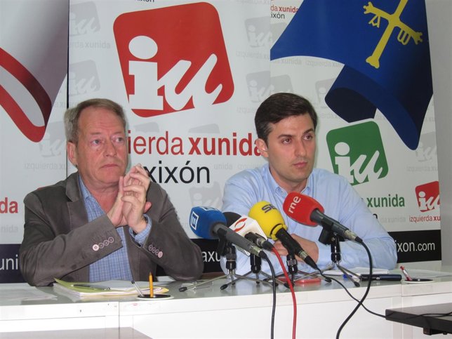 Aurelio Martín (IU) y José María Pérez (PSOE)