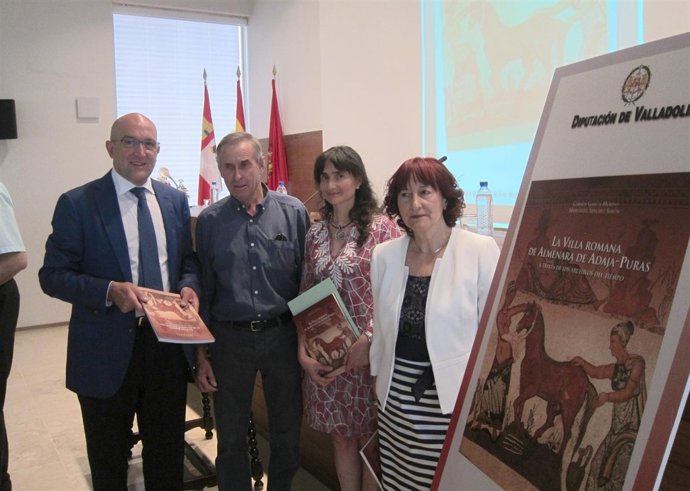 Presentación de la nueva guía del Museo de las Villas Romanas de Almenara-Puras