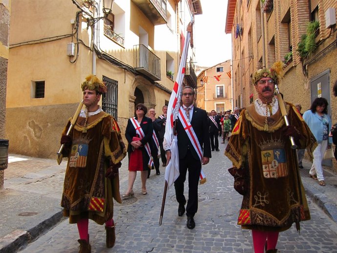 La corporación provincial en la celebración del Corpus en Daroca